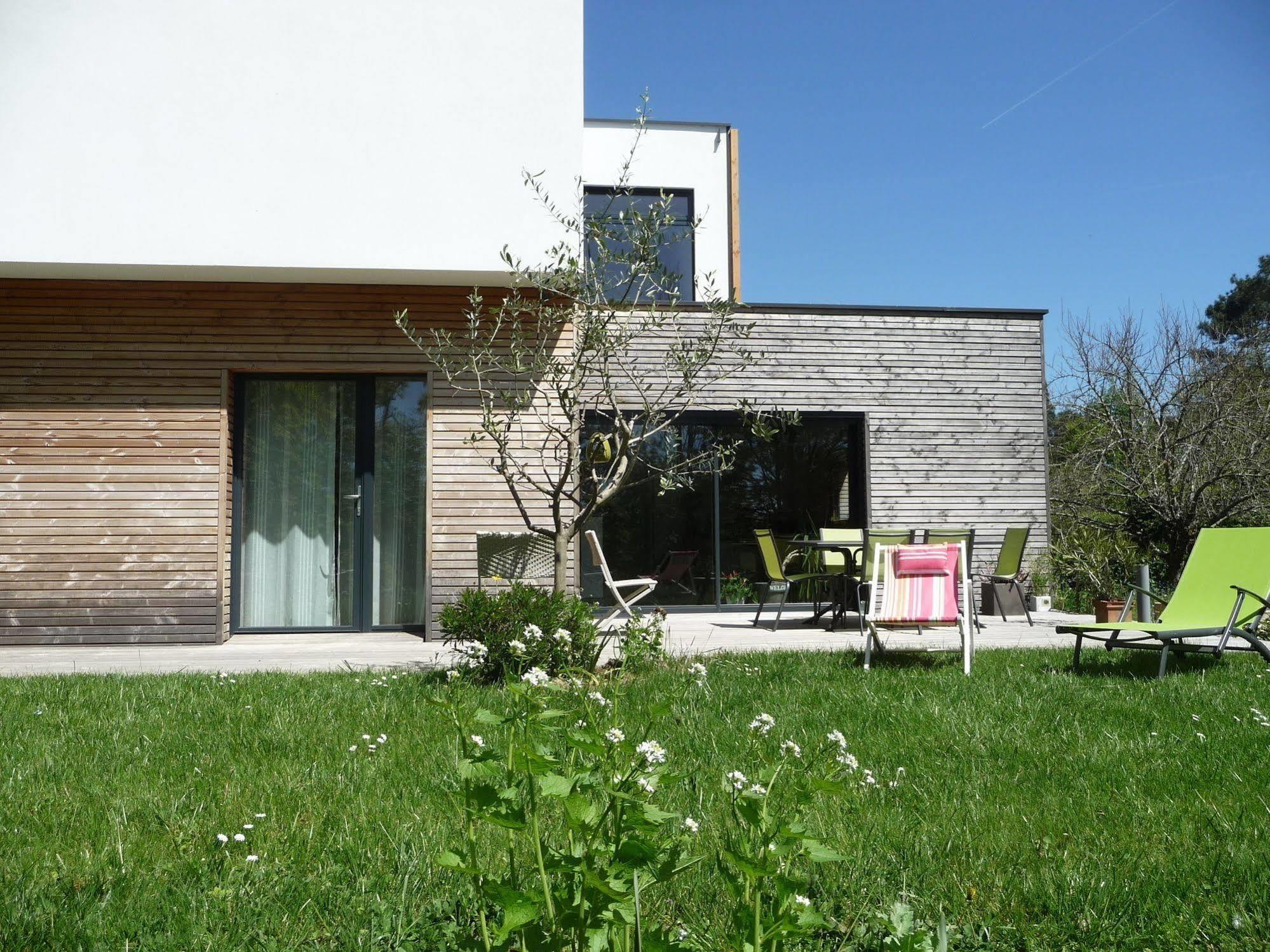 Bed and Breakfast Le Jardin Aux Oiseaux Férel Exteriér fotografie